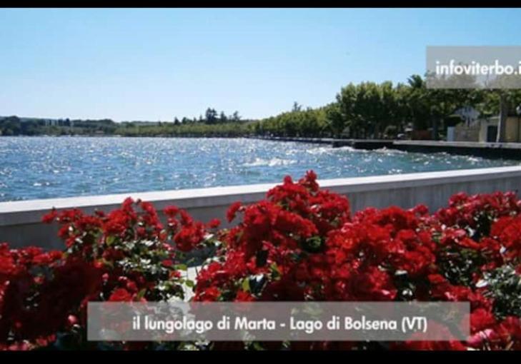 Civico 10 - Appartamento Sul Lago Marta Exteriér fotografie
